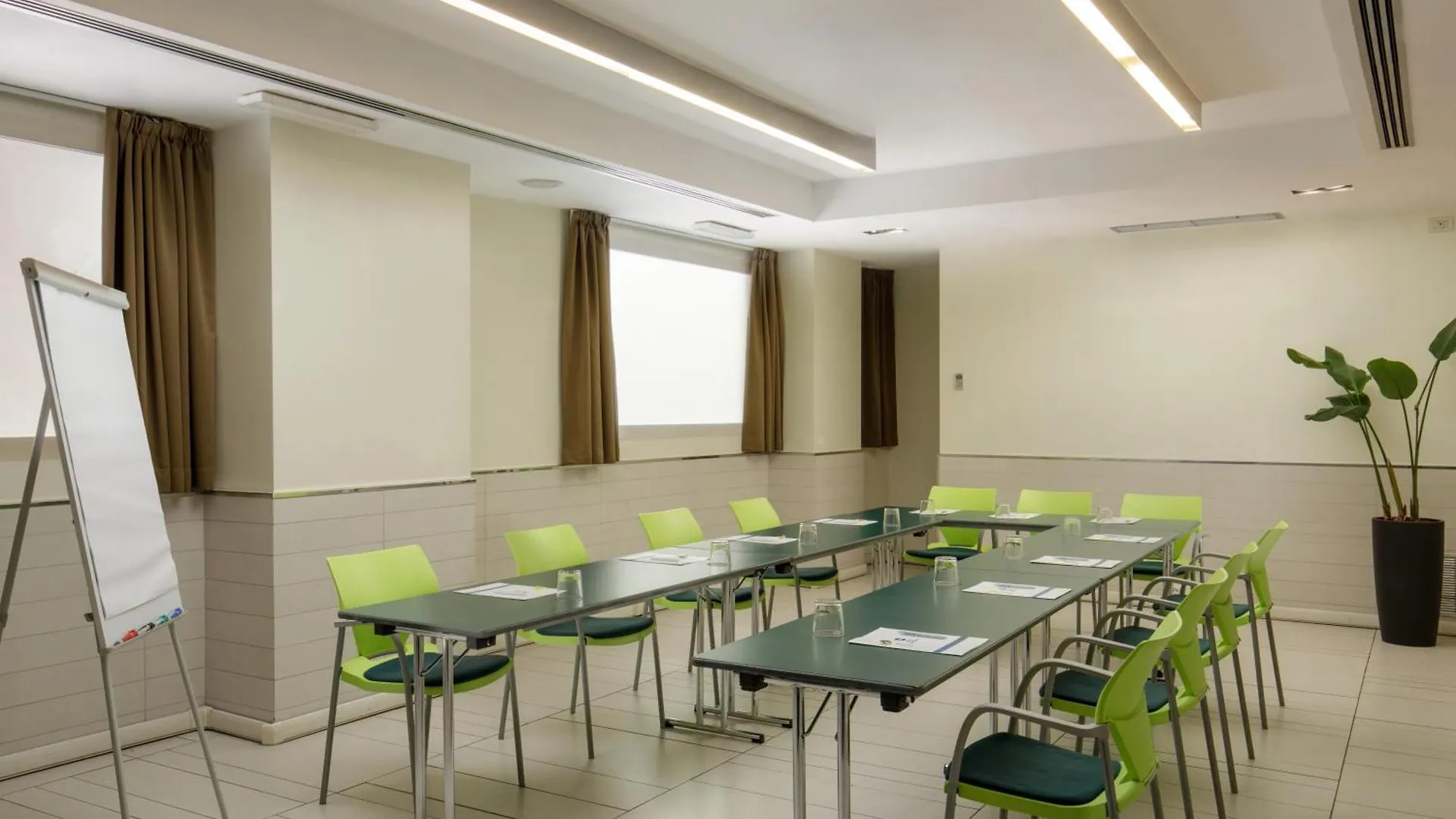 Best Western Hotel Globus Rome 3*,  Italy