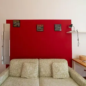 Hbhall Navigli 21 , Milan Italy