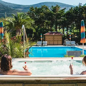Casa Dei Prati Village Camping Lacona
