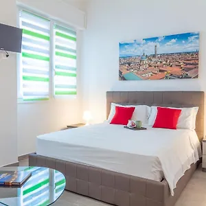 Realkasa Azzarita Flat , Bologna Italy