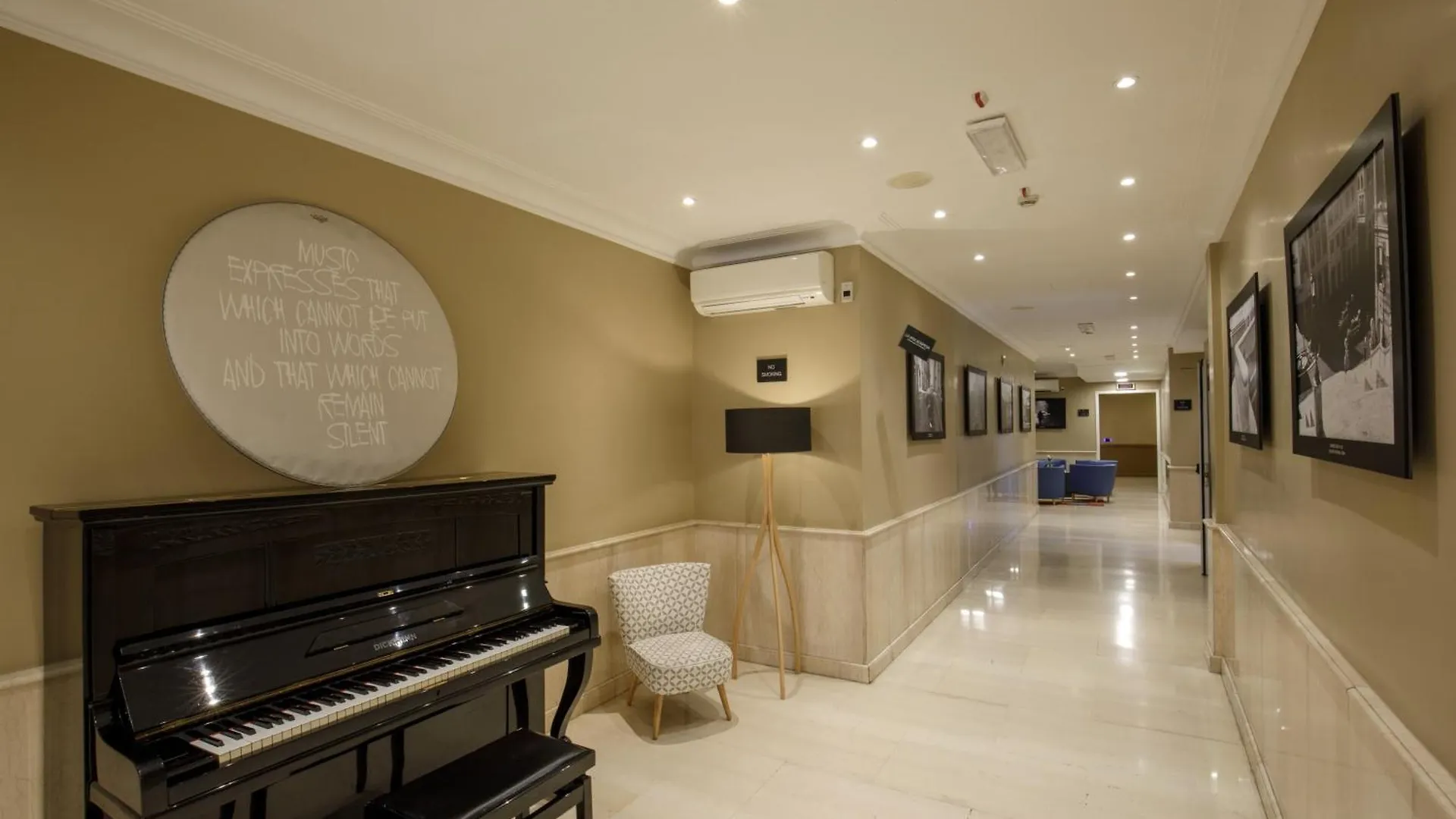 Best Western Hotel Globus Roma 3*,  İtalya