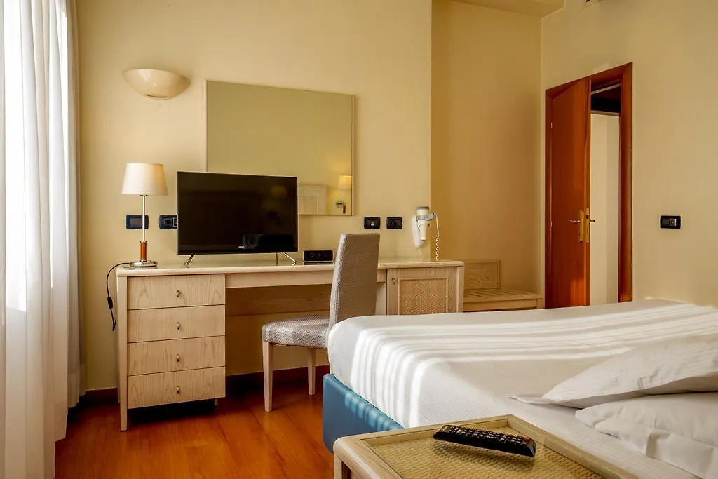 Best Western Hotel Globus Řím